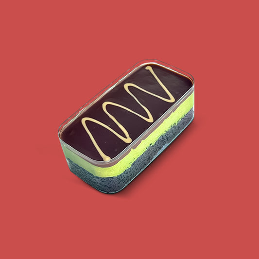 DUBAI CAKE